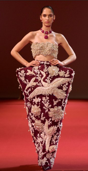 PCFW26-7 MM dimensional embroidery.jpg