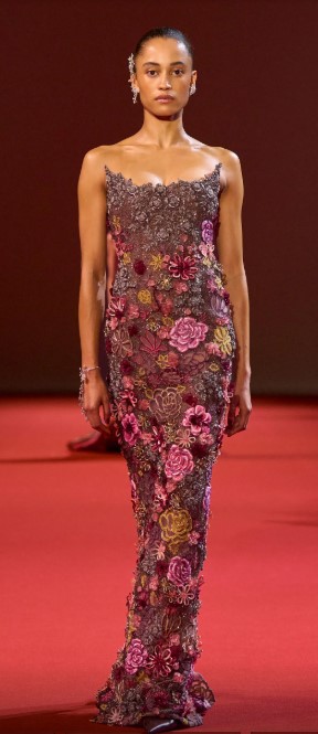 PCFW26-7 MM intricare embroidery.jpg