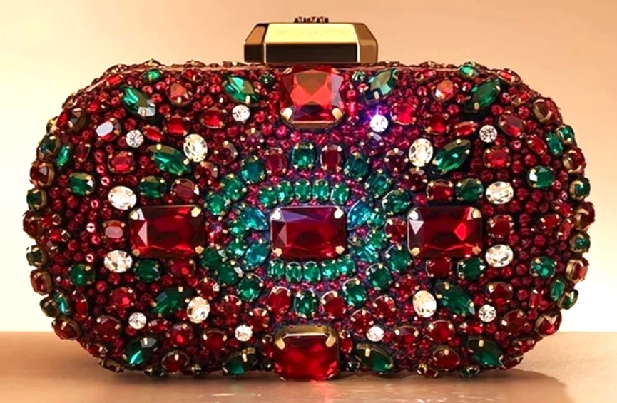 PCFW26-7 MM mixed stone clutch bag cropped.jpg