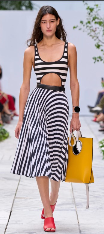 NYFW27 MK modern art.jpg