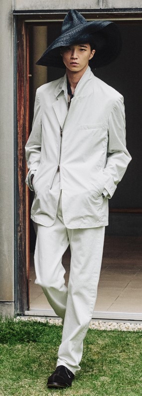 TOKSS27 HM mens suit w hat.jpg