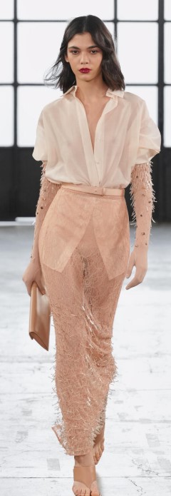Milan Spring/Summer 2027, New Trends Seen at Fashion Week, Are You Ready? 69 Milan27 EF pale peach.jpg