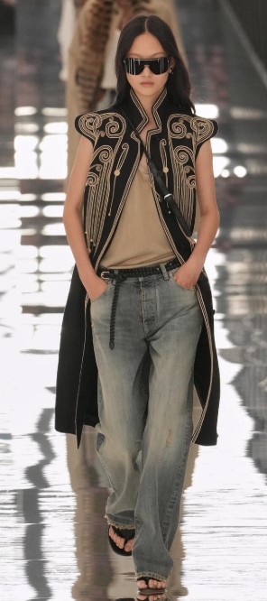 Milan Spring/Summer 2027, New Trends Seen at Fashion Week, Are You Ready? 22 Milan27 FN womens gold trim.jpg