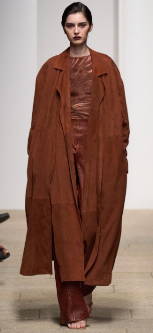 Milan Spring/Summer 2027, New Trends Seen at Fashion Week, Are You Ready? 91 Milan27 SL canyon ensemble.jpg