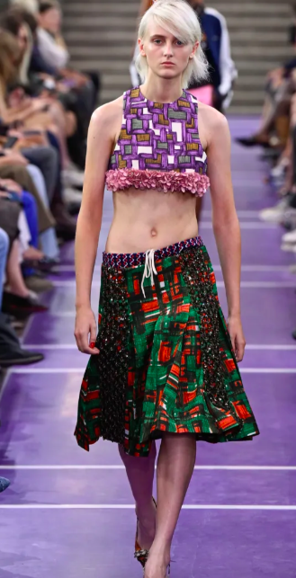PARIS FASHION WEEK SPRING/SUMMER 2027 51 word image 137761 51