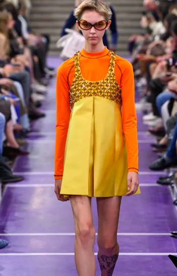PARIS FASHION WEEK SPRING/SUMMER 2027 55 word image 137761 55