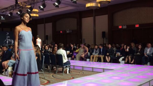 Model Runway 8 Model Runway 8