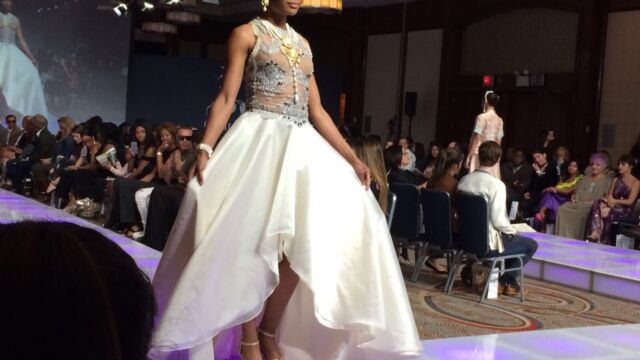 Runway Model 12 Runway Model 12